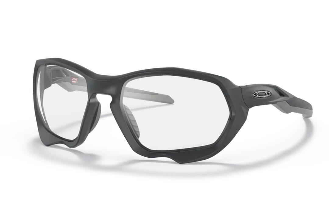 Oakley Clear to Black Iridium Photochromic Matte Carbon